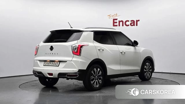Ssangyong Tivoli Armor 2019 Белый из Кореи