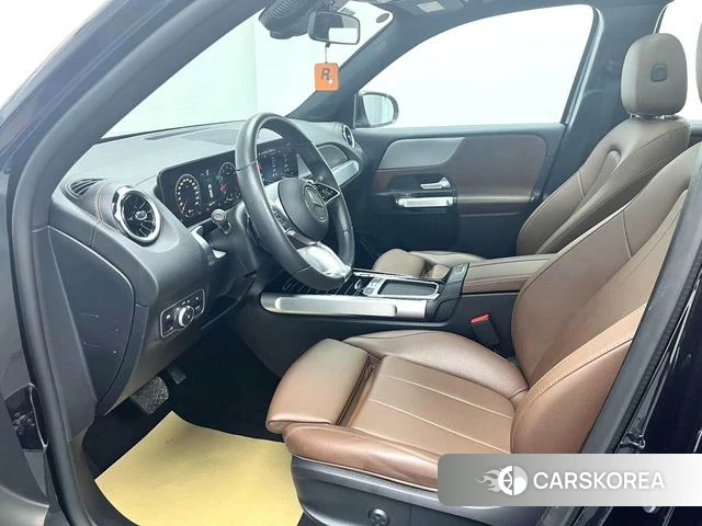 Mercedes-Benz GLB 2023 Черный из Китая