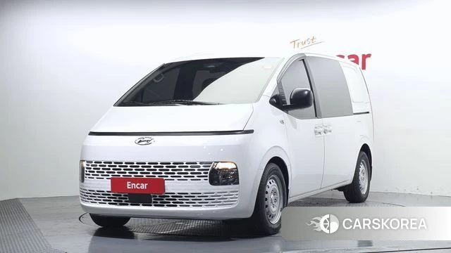 Hyundai Staria 2022 Белый из Кореи