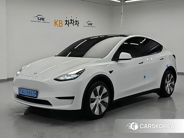 Tesla Model Y 2024 Белый из Кореи