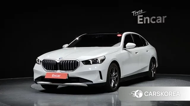 BMW 5 Series (G60) 2024 Белый из Кореи