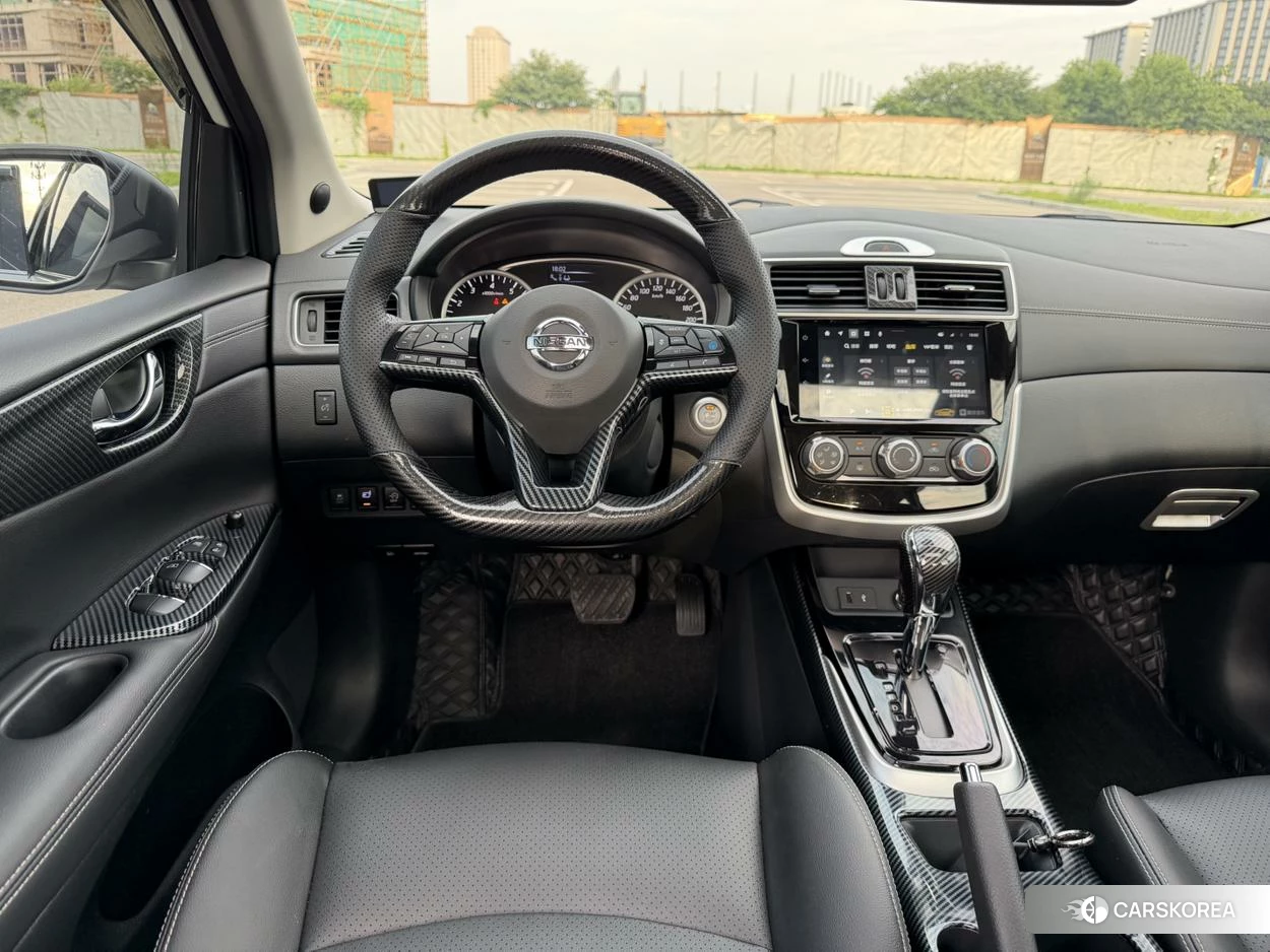 Nissan Tiida 2023 Белый из Китая