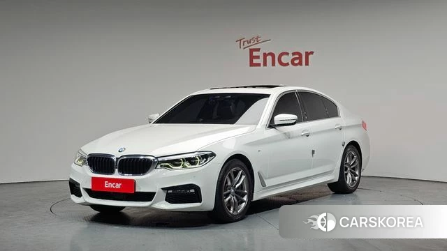 BMW 5 Series (G30) 2018 Белый из Кореи