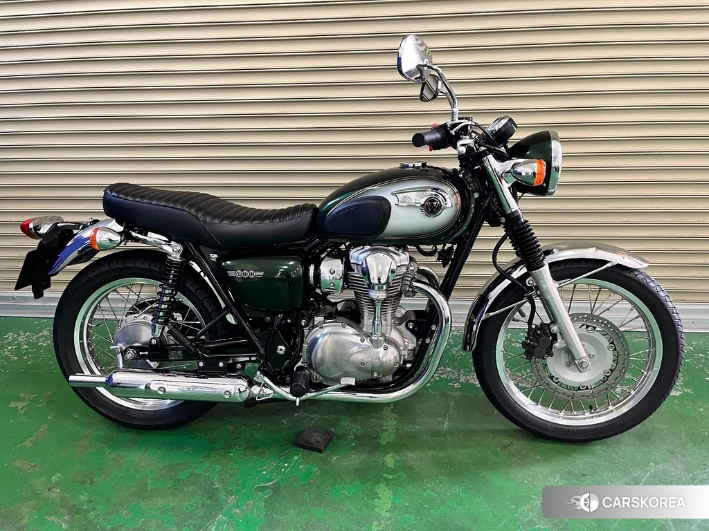 Проданный Kawasaki W800 2011 из Японии, фото 2