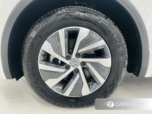 Volkswagen Tiguan L PHEV 2020 Белый из Китая