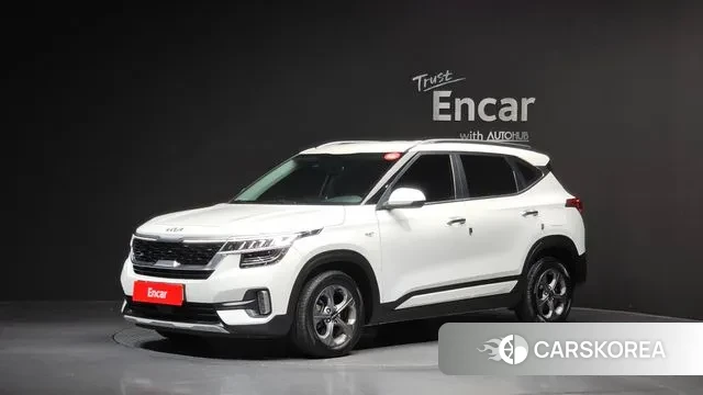 Kia Seltos 2022 Белый из Кореи