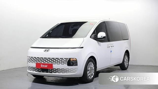 Hyundai Staria 2022 Белый из Кореи
