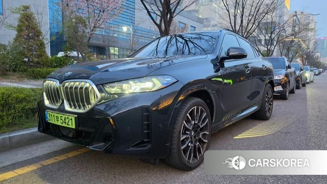 BMW X6 (G06) 2025 Черный из Кореи