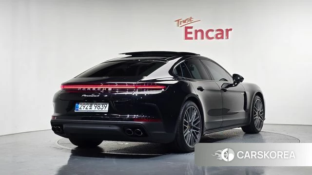 Porsche Panamera (976) 2025 Черный из Кореи