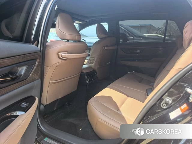 Toyota Crown (imported) 2026 Черный из Китая