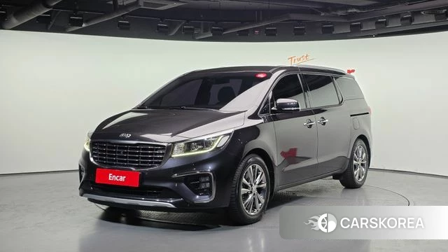 Kia The New Carnival 2018 Черный из Кореи