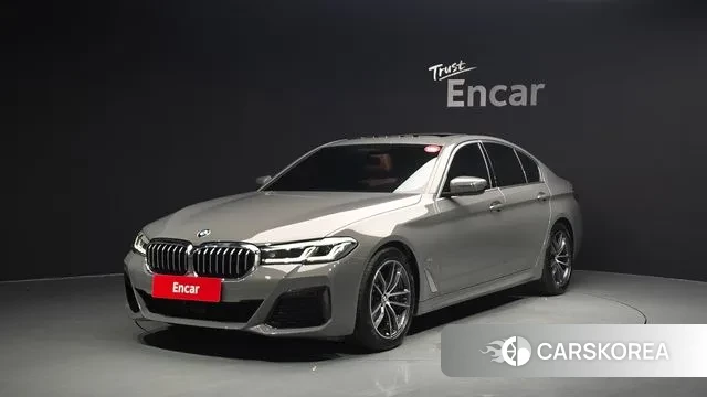 BMW 5 Series (G30) 2022 Серый из Кореи