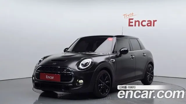 Mini Cooper S 2018 Черный из Кореи