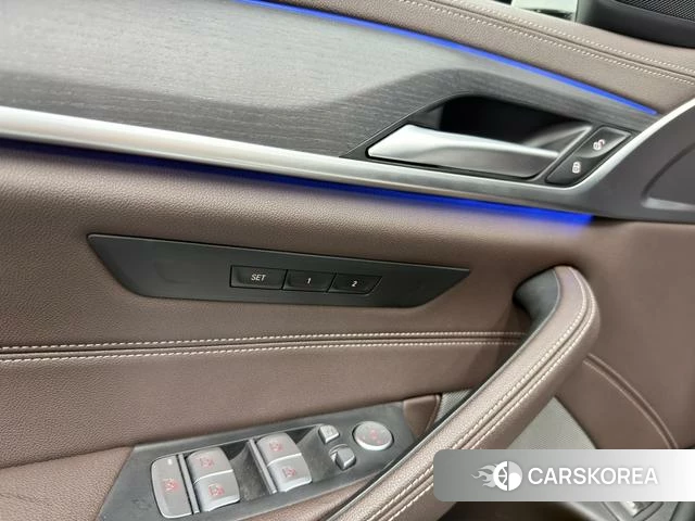 BMW 5 series 2022 Белый из Китая