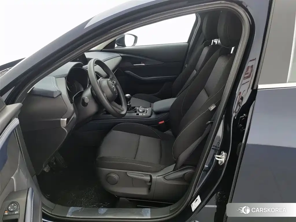 Mazda CX-30 2026 Синий из Китая