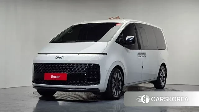Hyundai Staria 2022 Белый из Кореи