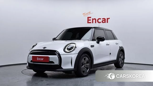 Mini Cooper 2023 Белый из Кореи