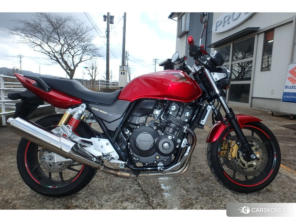 Проданный Honda CB400SF 2016 из Японии