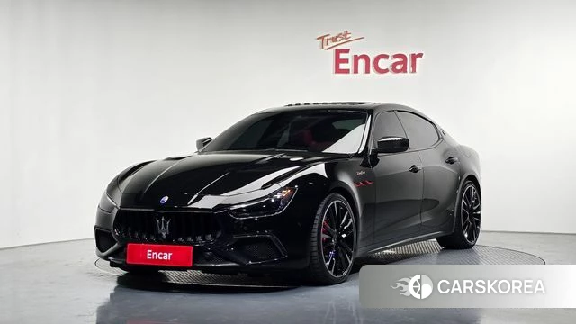 Maserati Ghibli 2021 Черный из Кореи