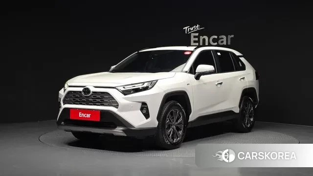Toyota RAV4 5th Generation 2025 Белый из Кореи