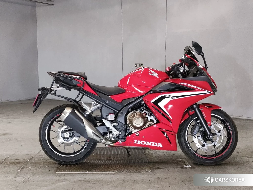 Проданный Honda CBR400R 2020 из Японии
