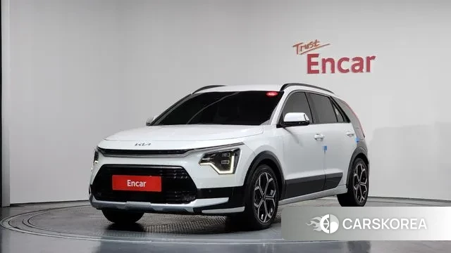 Kia Di Ol Nu Niro 2022 Белый из Кореи