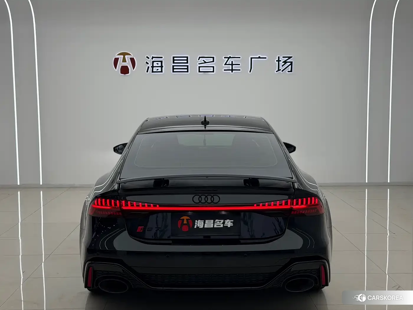 Audi RS 7 2023 Черный из Китая