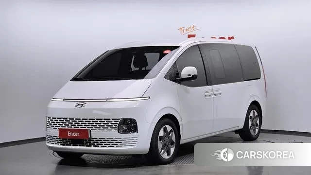 Hyundai Staria 2021 Белый из Кореи