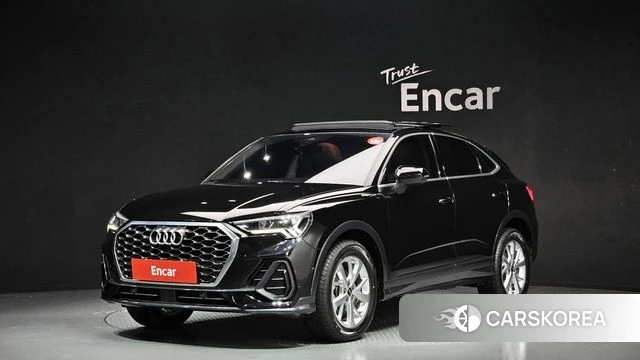 Audi Q3 (F3) 2023 Черный из Кореи