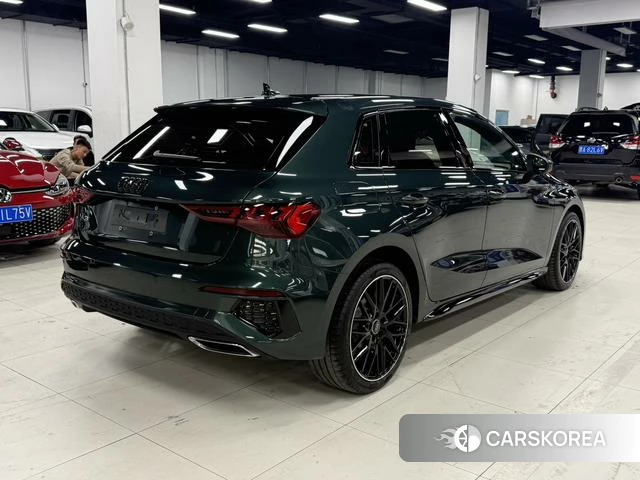 Audi A3 2022 Зеленый из Китая