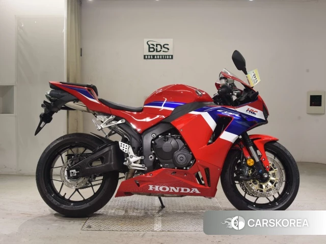Проданный Honda CBR600RR 2024 из Японии