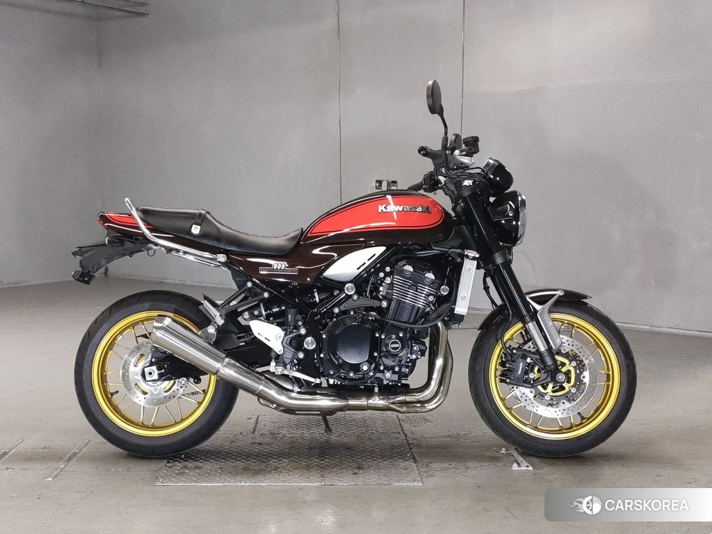Проданный Kawasaki Z900RS 2022 из Японии