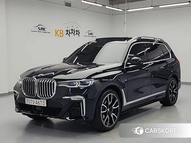 BMW X7 (G07) 2020 Черный из Кореи