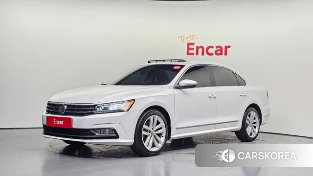 Volkswagen The New Passat 2018 Белый из Кореи