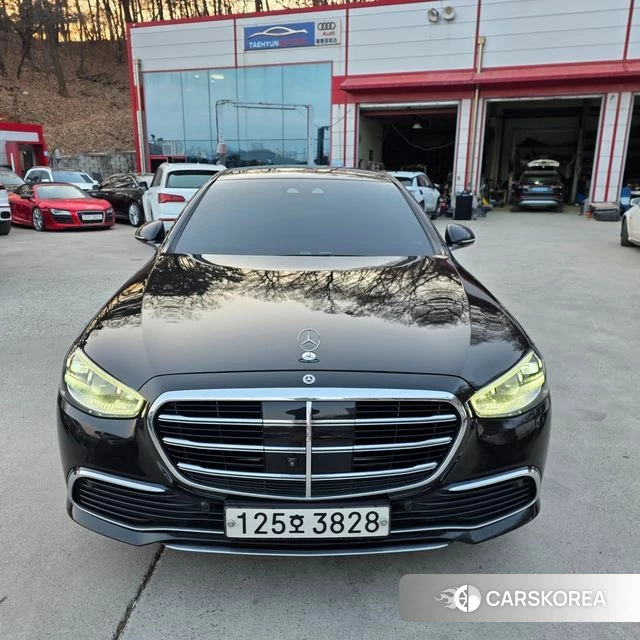 Mercedes-Benz S-Class W223 2022 Черный из Кореи