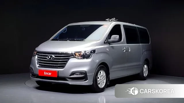 Hyundai The New Grand Starex 2019 Серебристо-серый из Кореи