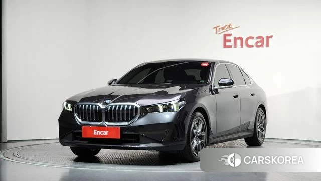 BMW 5 Series (G60) 2024 Серый из Кореи