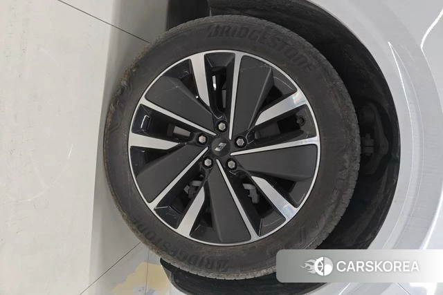 Ideal car Ideal L6 2025 Белый из Китая