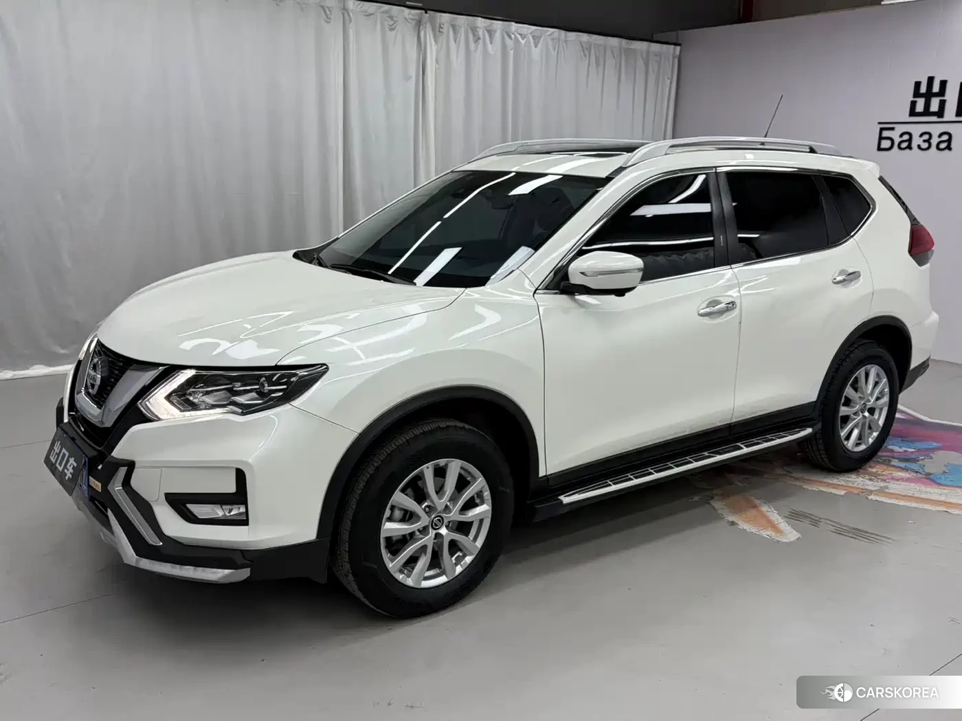 Nissan Qijun 2022 Белый из Китая