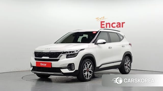 Kia Seltos 2021 Белый из Кореи