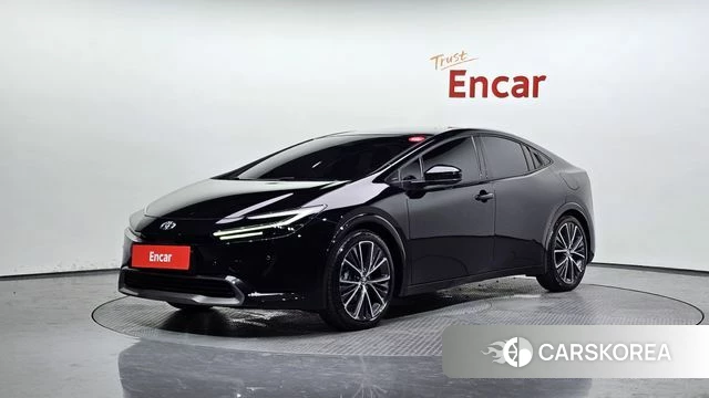 Toyota Prius 5th Generation 2025 Черный из Кореи