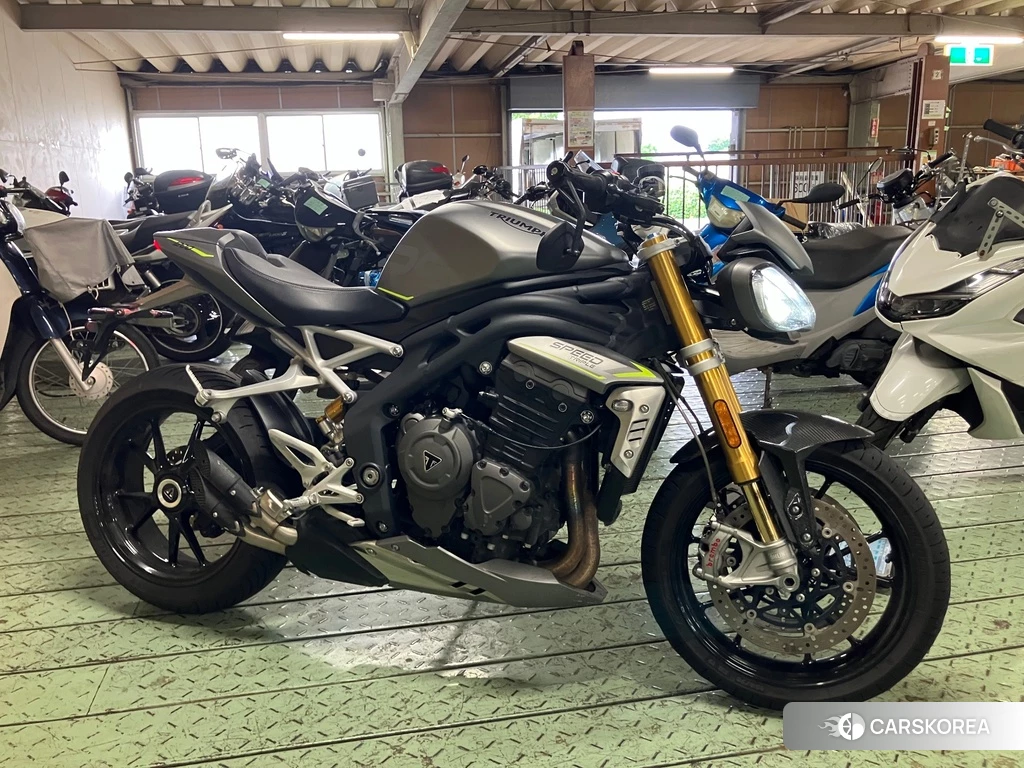 Проданный Triumph SPEED TRIPLE RS 2021 из Японии