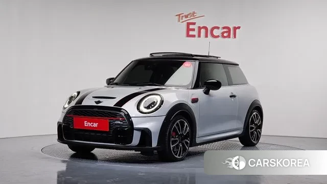 Mini Cooper S 2023 Серебряный из Кореи