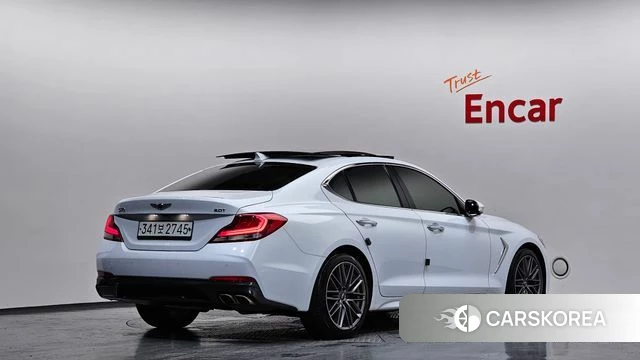 Genesis G70 2018 Белый из Кореи