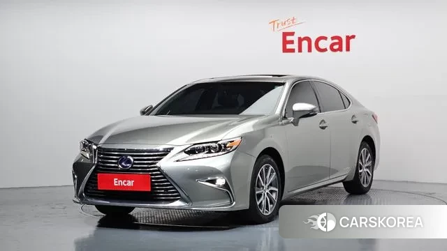 Lexus New ES300h 2018 Серый из Кореи