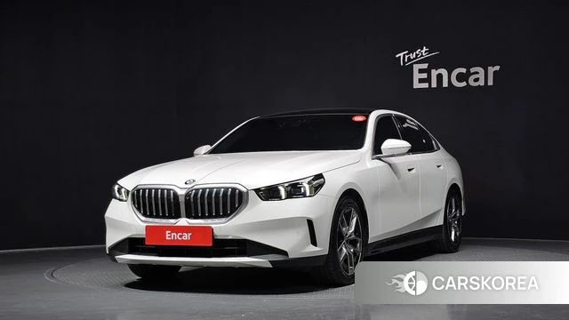 BMW 5 Series (G60) 2024 Белый из Кореи