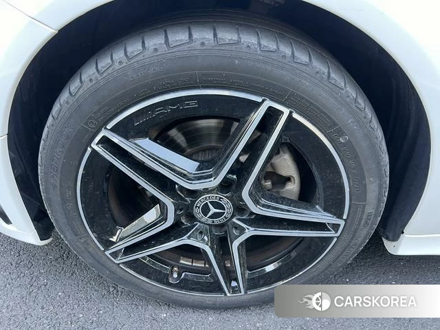 Mercedes-Benz Class C 2021 Белый из Китая