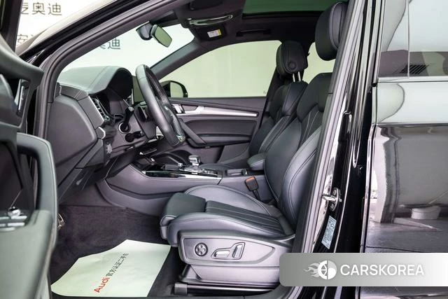 Audi Q5L 2024 Черный из Китая