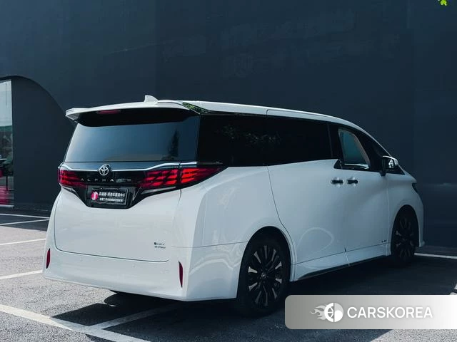 Toyota Wilfa 2024 Белый из Китая
