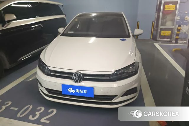 Volkswagen Polo 2021 Белый из Китая
